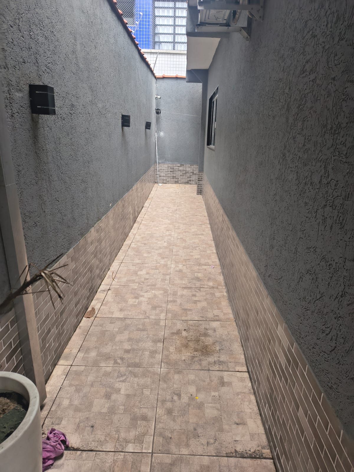 1bee8324-05e7-4271-a29a-2127056e1ef4